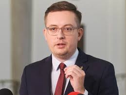 Robert Winnicki: Kwestionuję te wybory, one są kręcone