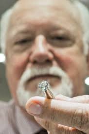 Business in Savannah: International Diamond Center