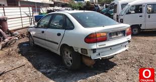 Hurda Renault Laguna Parcalari Bulunur Satiliktir Otocikma Com Da 304622 Otomobil