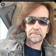 Wayne Long (@whyneswurld) • Threads, Say more