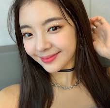 sns itzy official instagram update with #lia ngày cuối tuần của mọi người tốt chứ ? Itzy Pics On Twitter The Lovliest Little Lady Lia Sns Pics Itzy ìžˆì§€ Lia