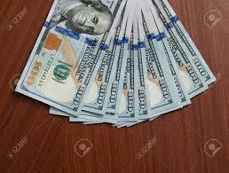 Encuentra fotos de stock de gran calidad que no podrás encontrar en ningún otro sitio. Dolares De Billetes De Banco De Cerca Dinero En Efectivo Dolares Estadounidenses Fotos Retratos Imagenes Y Fotografia De Archivo Libres De Derecho Image 89990882