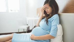 Sakit perut bahagian bawah biasanya sering digambarkan sebagai sakit pelvis. Perihal Sakit Kepala Di Awal Kehamilan Bunda Perlu Tahu