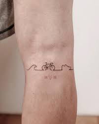 18 awesome ironman triathlon tattoos. Jana Luna Tattoo Seit Einem Jahr Schwebt Dieser Triathlon Entwurf Nach Einem Beratungsgesprach In Unseren Kopfen Bzw In Meiner Vorlagenkiste Heute Durfte Es Endlich Ein Tattoo Werden Und Ich Habe