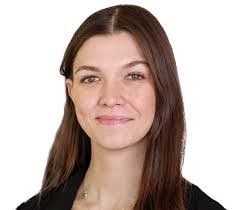 Amanda Sherer's Instagram, Twitter & Facebook