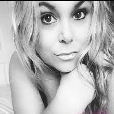 Anna Eady's Instagram, Twitter & Facebook