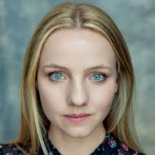 Sophie Ash's Instagram, Twitter & Facebook