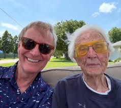 What a morning with @dbongino and @repbrianmast and YOU at Harry & the  Natives in Hobe Sound, Florida. ☕️ BIGGEST TURNOUT EVER for one of our  legendary diner shows. 🏆 Thanks to