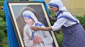 Anthony fauci and mother teresa: 109th Birth Anniversary Of Mother Teresa Who Taught World Importance Of Giving Oneindia News