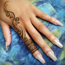 For More Poppin Pin Follow Bbyg Henna Tattoo Hand Henna Tattoo Designs Henna Tattoo Kit
