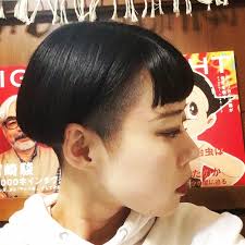 映美さんはinstagramを利用しています 左右 刈り上げ ジョリジョリ バリカン バリカン女子 3mm 刈り上げ女子 刈り上げ ショート ショートヘア ショートボブ アシンメトリー 横顔のおばさん感がすごい 二重アゴはもう一生なおらない 刈り上げ女子 ショート
