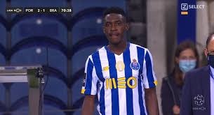 Take a look at zaidu sanusi's first goal at fc porto. Fast Track On Twitter Zaidu Sanusi Debuted For For Fc Porto Tonight Watch Out For This Amazing Left Back He D Probably Be The Solution To Our Left Back