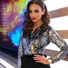 Мы собрали подборку образов светской. Olga Buzova Edva Ne Upala Vo Vremya Semok Video Zaputavshis V Plate Vokrug Tv
