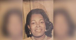 Mallory Turner's Instagram, Twitter & Facebook