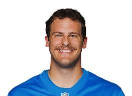 Jaquon Johnson's Instagram, Twitter & Facebook