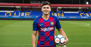 Blant dem vant boca juniors 1 kamper (1 kl. Official Barcelona Sign Boca Juniors Prospect Santiago Ramos Mingo Tribuna Com