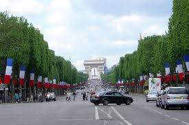 Champs Elysees Is One Of The Best Places To Shop In Paris