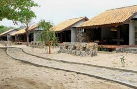 Pantai laguna adalah salah satu pantai terindah di kalianda. Update Fasilitas Dan Tarif Penginapan Cottage Di Pantai Laguna Helau Lampung Penginapan Net 2021