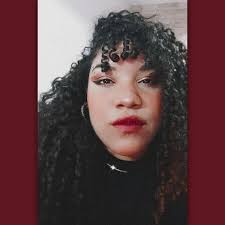 🌹🏠 Gamcheon Culture Village é uma experiência única e encantadora que  combina história, arte e cultura da Coreia. É uma vila antiga localizada em  Busan, na Coreia do Sul e é conhecido