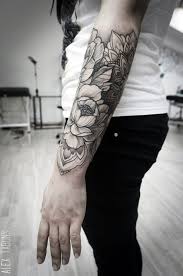 Black And White Lotus Flower Half Sleeve Tattoo 45 Pleasant Floral Tattoo Ideas For Girls Half Sleeve Tattoo Flower Tattoo Sleeve Full Sleeve Tattoos