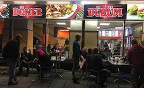 Check spelling or type a new query. Raphael Thelen On Twitter Was Fur Eine Wundervolle Ironie Des Schicksals Weil Die Rechten Die Strasse Blockieren Macht Der Alanya Doner Das Geschaft Seines Lebens C0109 Chemnitz Https T Co P2gr24tvas