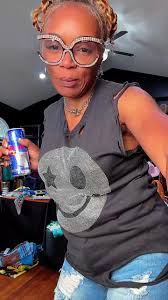 Whew we had a ball tonight !!!!! If you in Atlanta this weekend be safe  !!!!! We got everything you need for the Beyonce concert, rodeos and so  much more !!!! Text 4049223787 for pickups