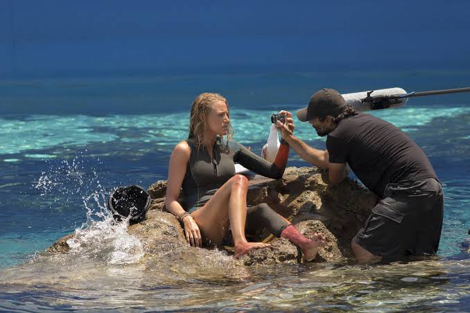 Everything You Need to Know About Blake Lively's 'The Shallows' - WSJ