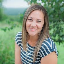 Angela Gast's Instagram, Twitter & Facebook