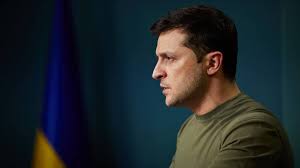 เมื่อวันที่ 25 ก.พ.65 ประธานาธิบดีโวโลดิมีร์ เซเลนสกี ของยูเครนระบุว่า จากการประเมินตัวเลขเบื้องต้น ขณะนี้มีทหารยูเครนที่เสียชีวิตแล้วอย่างน้อย . Ryj0qyv Ab0yym