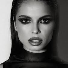 Eva Kim Music & Downloads