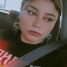 Liz Arreguin's Instagram, Twitter & Facebook