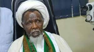 Zakzaky wanda yake sanye da wani abun wuya ya ce a karon farko an bar shi ya ga likitocinsa bayan da ya nace. Zakzaky Returns To Nigeria Expresses Hope His Return To Be For The Best