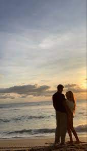 Pin On Couple Sunrise Photoshoot