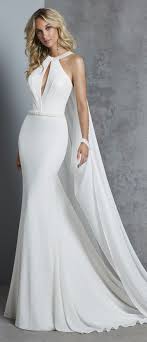 55 Halter Neck Wedding Dresses That Timeless And Glamour Halter Neck Wedding Dress Halte Wedding Dress Halter Neck Halter Wedding Dress Wedding Dresses Lace