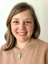 Ariel Rosenbaum's Instagram, Twitter & Facebook