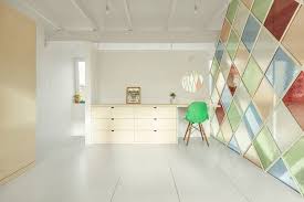 Vitrail Moderne Au Sein D Un Espace De Cotravail Londonien Super Innovant Vitraux Modernes Moderne Espace Cotravail