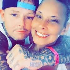 Heather Hedger's Instagram, Twitter & Facebook