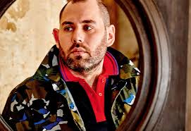 — слепаков прокомментировал протесты стихами. Semen Slepakov Vot Takoj Ya Nesuraznyj Pust Menya Takim I Vosprinimayut