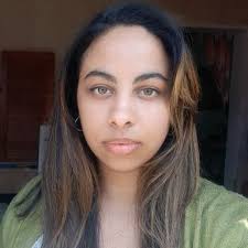 Pauline Voss (@skadivore)