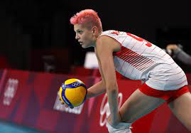 She is 1.96 m tall and plays as opposite. Volleyball Turkey Spiker Karakurt Aims For Medal At Tokyo 2020 Daily Sabah