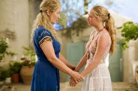 (meryl streep & amanda seyfried) slipping through my fingers. Bild Von Mamma Mia Bild 10 Auf 73 Filmstarts De
