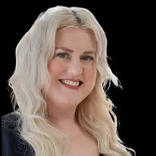 Pam Warner Century 21 Maximum Real Estate for Red Deer and Area