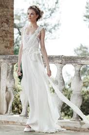 Abiti da sposa creati dalla designer rosa clará perfetti per sfoggiare ricercata eleganza, sensualità e raffinatezza. Sposa Gipsy La Tendenza Degli Abiti Da Sposa 2017 Panorama Sposi
