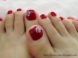 747 x 1000 jpeg 95 кб. Beautiful Red Toe Nails With White 3d Flower Nail Art Pedicure Nail Designs Flower Toe Nails Pedicure Nail Art