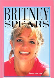Britney Spears: Lutz, Norma Jean: 9780791055007: Books