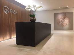 Recepcao De Gestora De Investimentos Em Sao Paulo Projeto Da Leblon Arquitetura Reception Area Of A Investment Mana Design Office Workspace Reception Areas