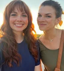 Keri Butler's Instagram, Twitter & Facebook