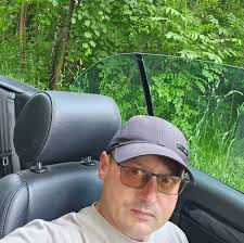 🟥 Zalane ulice i posesje. Ulewa nad powiatem zawierciańskim Niespokojny  wieczór w powiecie. Nad regionem przeszła burza z ulewą i gradem. Zalana  została jezdnia w Rokitnie w gm. Szczekociny. W miejscowości Szyce