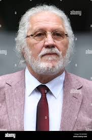 Travis Lee's Instagram, Twitter & Facebook