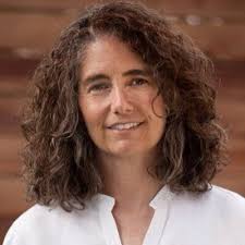 Beth Saltzman's Instagram, Twitter & Facebook